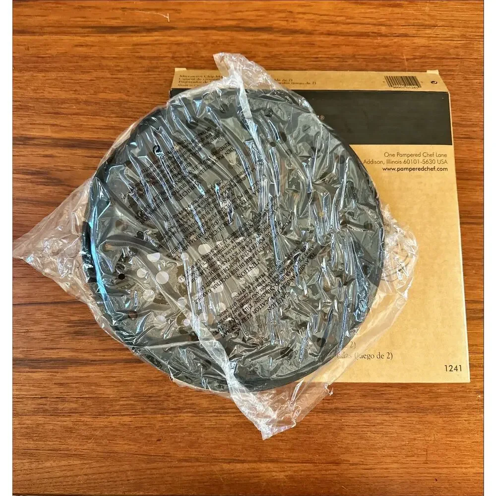 NEW Pampered Chef Microwave Chip Maker 1241 (set of 2 in box)